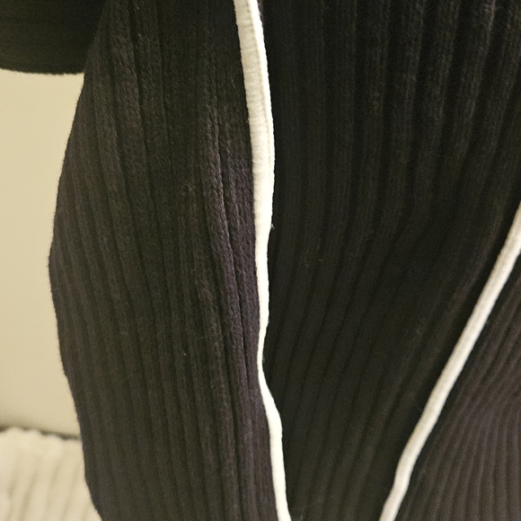 Brand New Commense Black Contrast Piping Ribbed Long Sleeve Top Sweater Wmn's L - Picture 5 of 6
